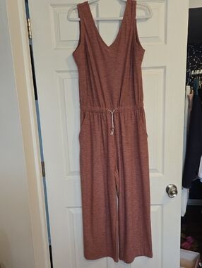 Sleeveless V-Neck Wide Leg Jumpsuit in Dusty Rose Medium